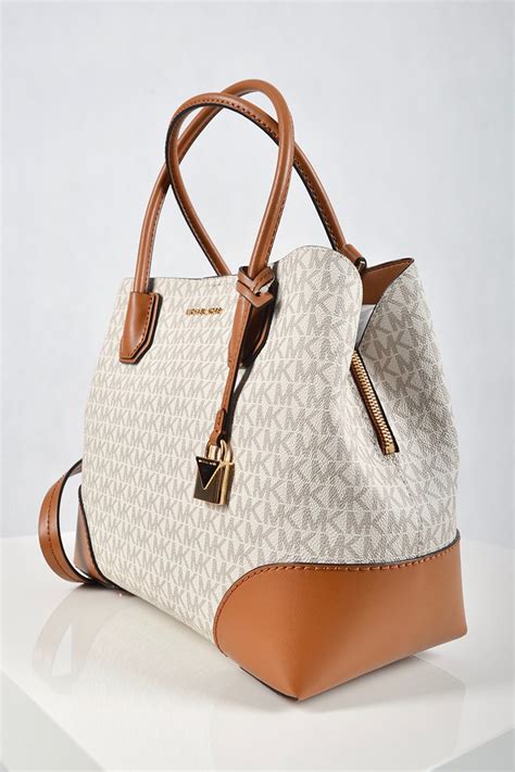 michael kors torebki stylizacje|michael kors totes.